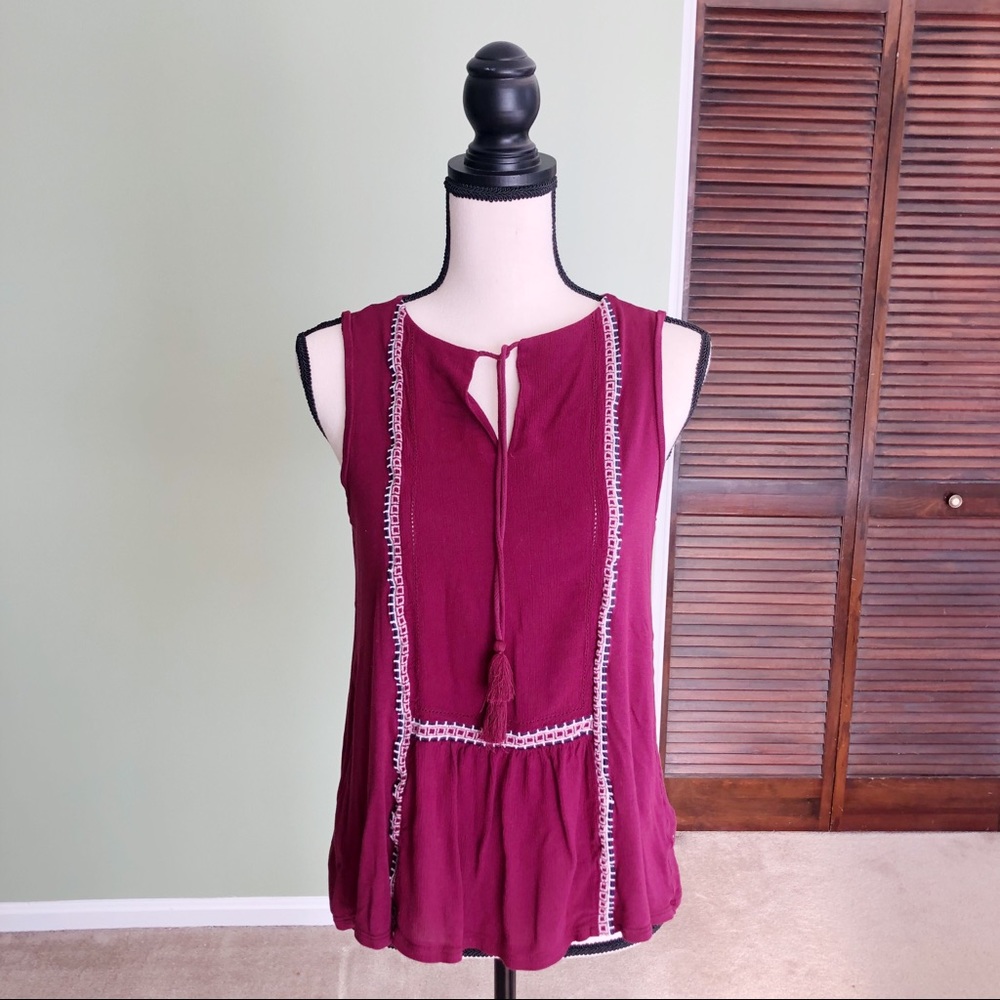$6 w/bundle Loft Maroon Romantic Top Size Small